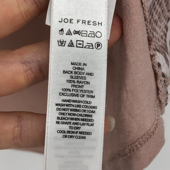 Joe Fresh pale  pink brown snakeskin print pocket t-shirt - Picture 4 of 14